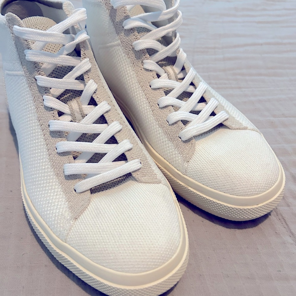 Chic White High-Top Rothy’s Sneakers